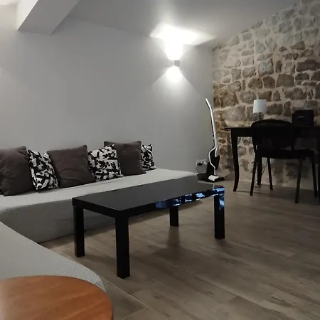 Maison Du Troubadour Holiday home