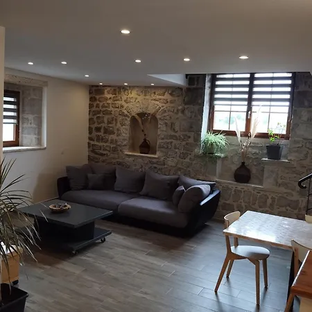 Maison Du Troubadour Holiday home *