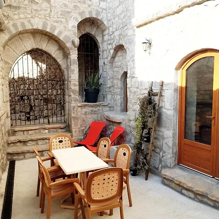Maison Du Troubadour Hébergement de vacances